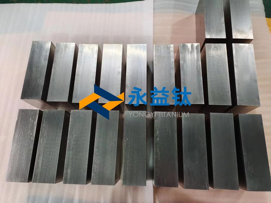 耐侵蚀设备用钛方块